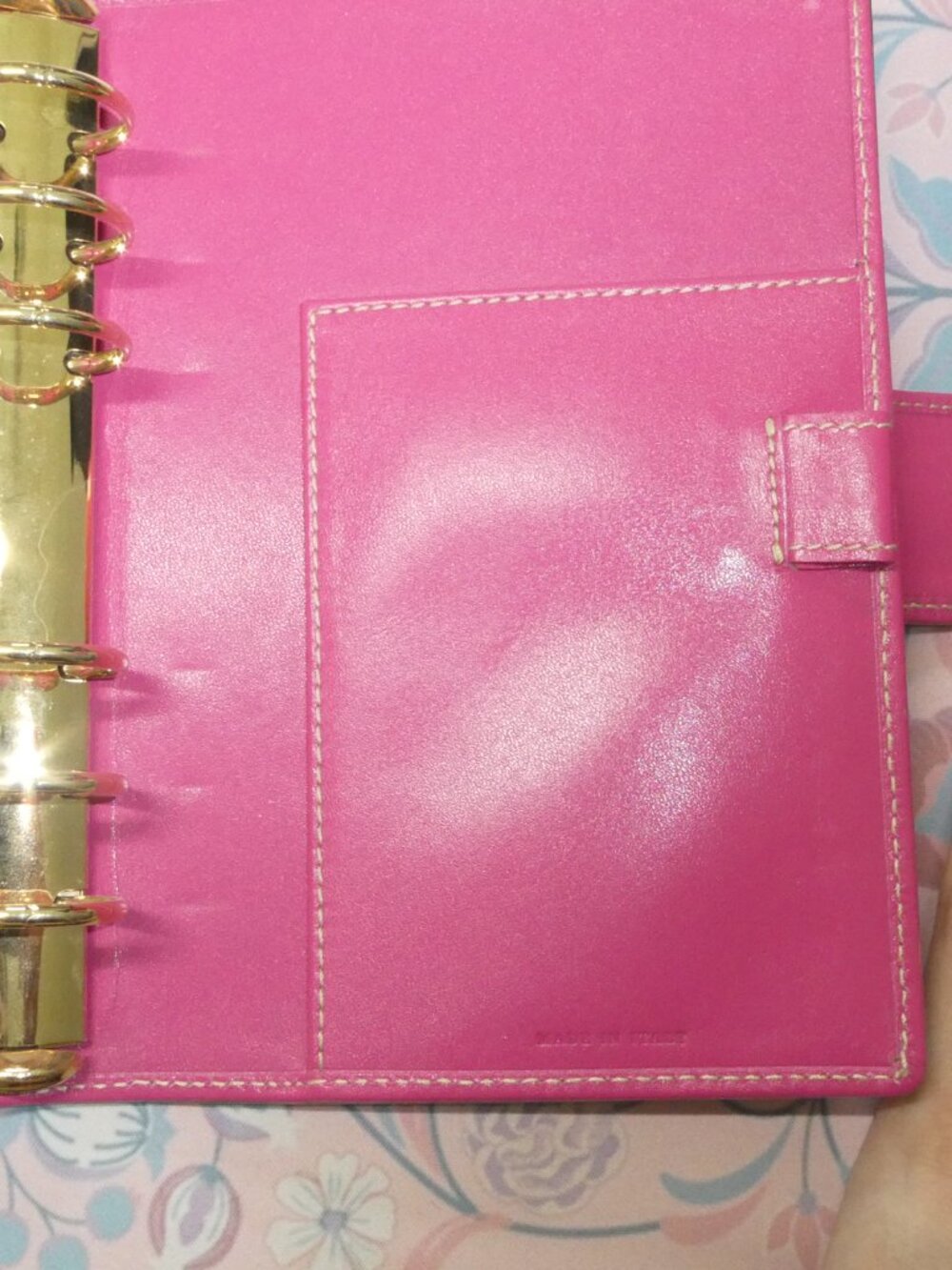 Kate Spade *RARE* Gold Planner - Picture 10 of 14